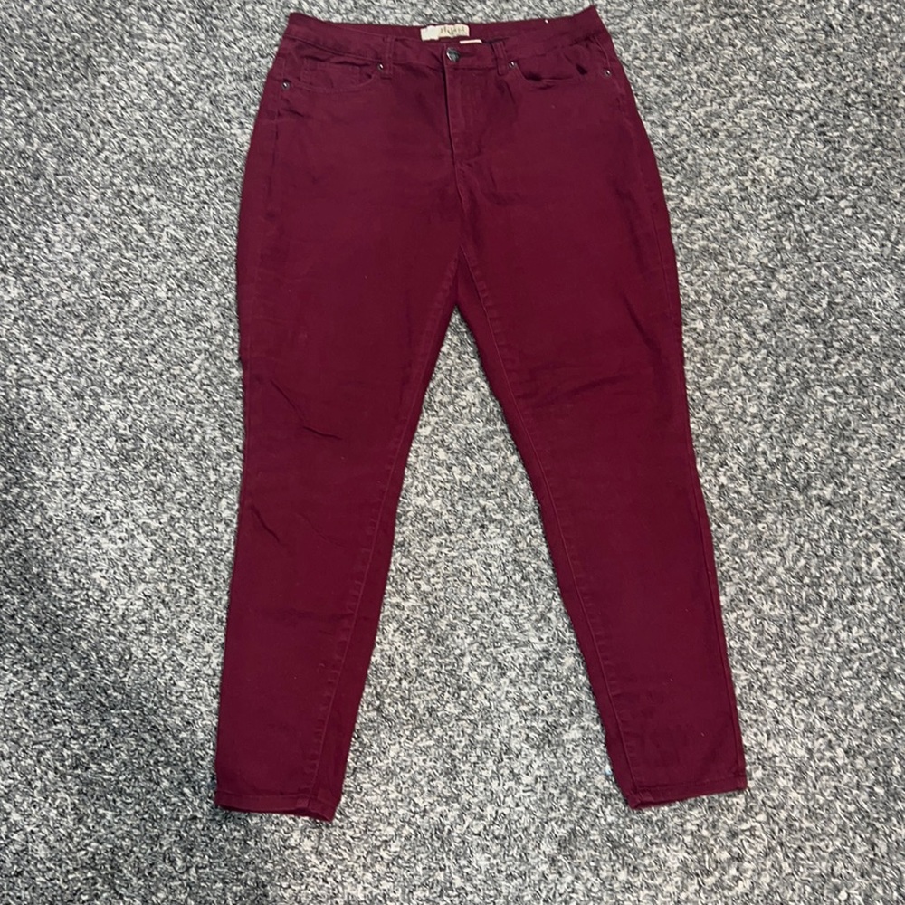Hybrid and Co maroon skinny pant size 14
